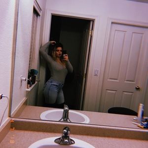 Meet your Posher, Kari